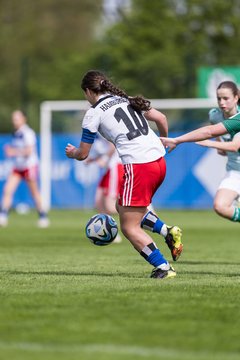 Bild 205 - wBJ Hamburger SV - SV Werder Bremen : Ergebnis : 1:3